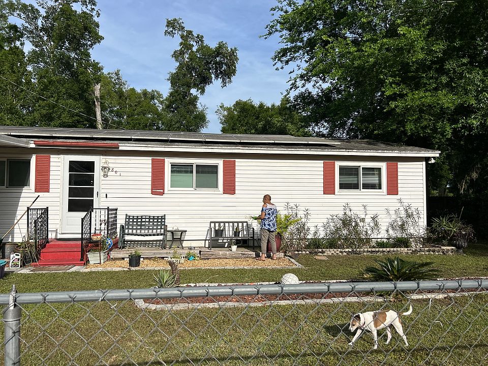 1st image of 801B NW 16th Ct #B