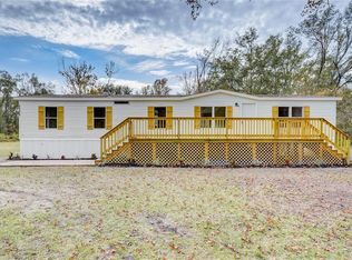 38952 Bay Ave, Zephyrhills, FL 33540