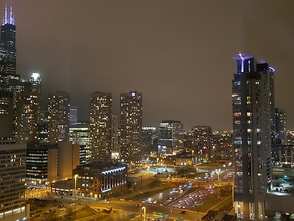 2nd image of 740 W Fulton Market St #1403