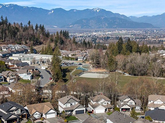 2nd image of 46306 Valleyview Rd