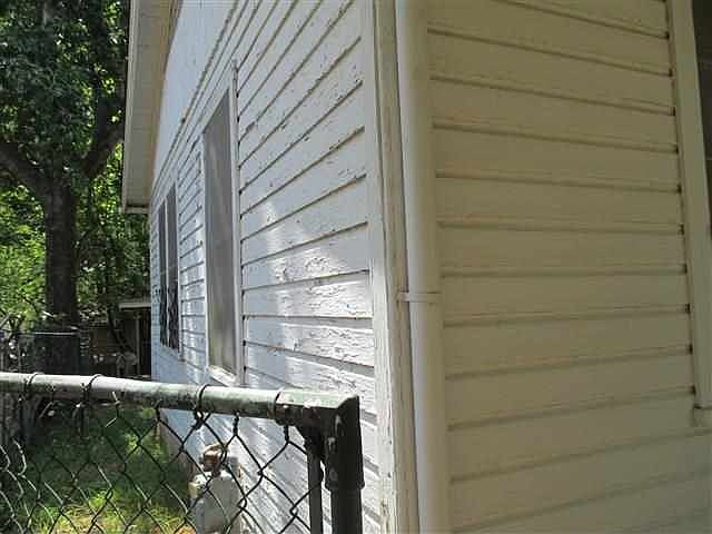 1st image of 3427 Ash St