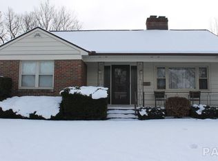 7 Lauterbach Dr, Bartonville, IL