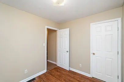 422 Cedar Ave #B — Photo 15