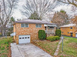 69 Observatory St, Manor, PA 15665