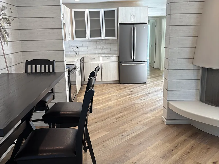 8031 El Paseo Grande — Photo 10