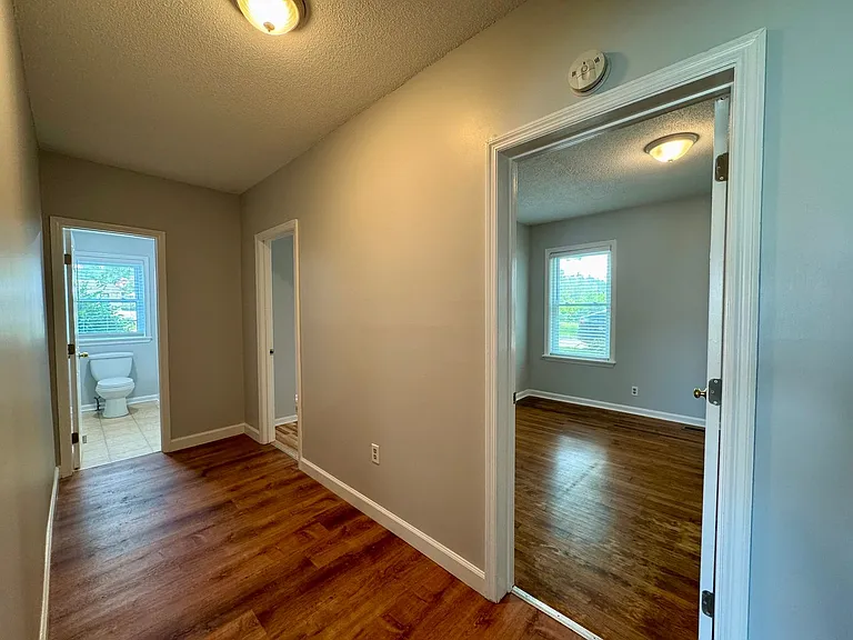 901 W. Danville St. — Photo 5