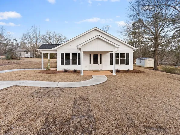 109 Corley St, Saluda, SC 29138