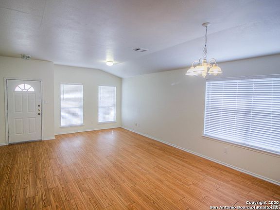 4th image of 503 Coral Hbr