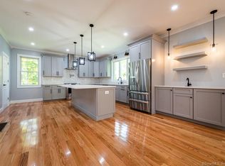 53 Donald Rd, Guilford, CT 06437