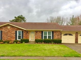4105 Riveroaks Ln, Louisville, KY
