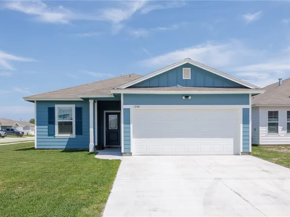 1941 Estes Flats Dr, Aransas Pass, TX 78336