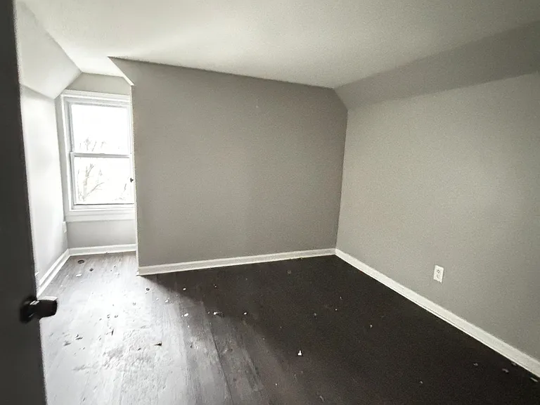 408 S 11th St #3 — Photo 1
