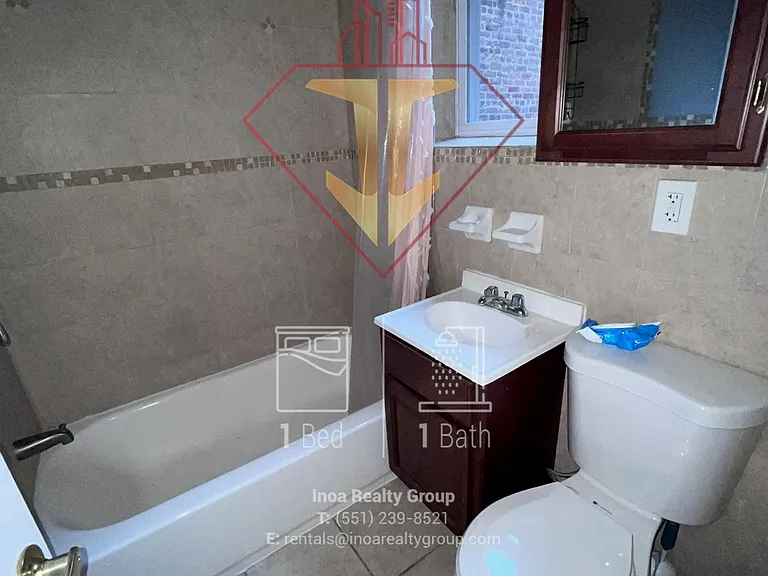399 Avenue C #D — Photo 8