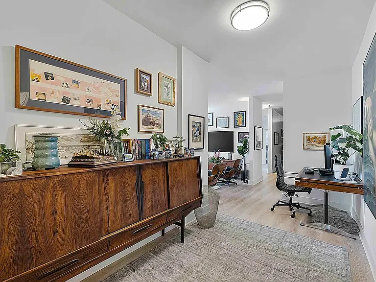 1100 Grand Concourse #4B — Photo 2