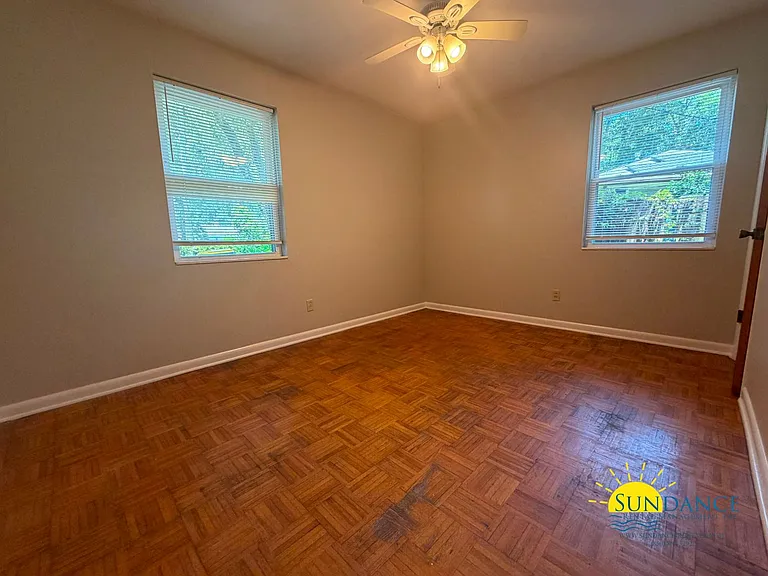 210 Buck Dr NE — Photo 13