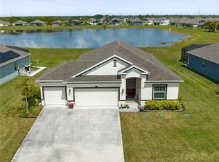 8351 Laguna Cir, Sebastian, FL 32976