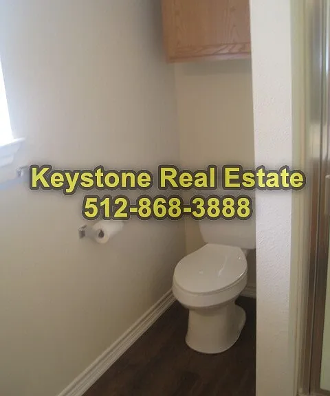905 Lantana Dr — Photo 30