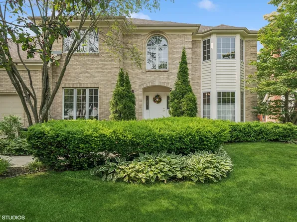 2419 Nottingham Ln, Naperville, IL 60565