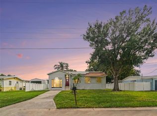 520 FAIRHOPE DRIVE, APOLLO BEACH, FL 33572