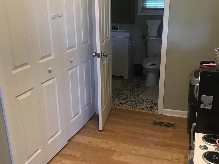 Laundry area w/doors closed