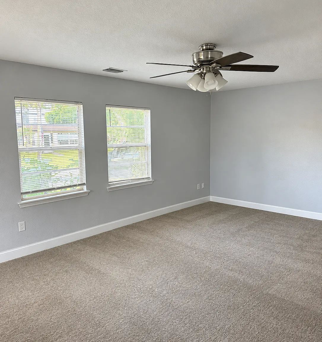 1 bed, 670 sqft, $1,300 — Photo 2