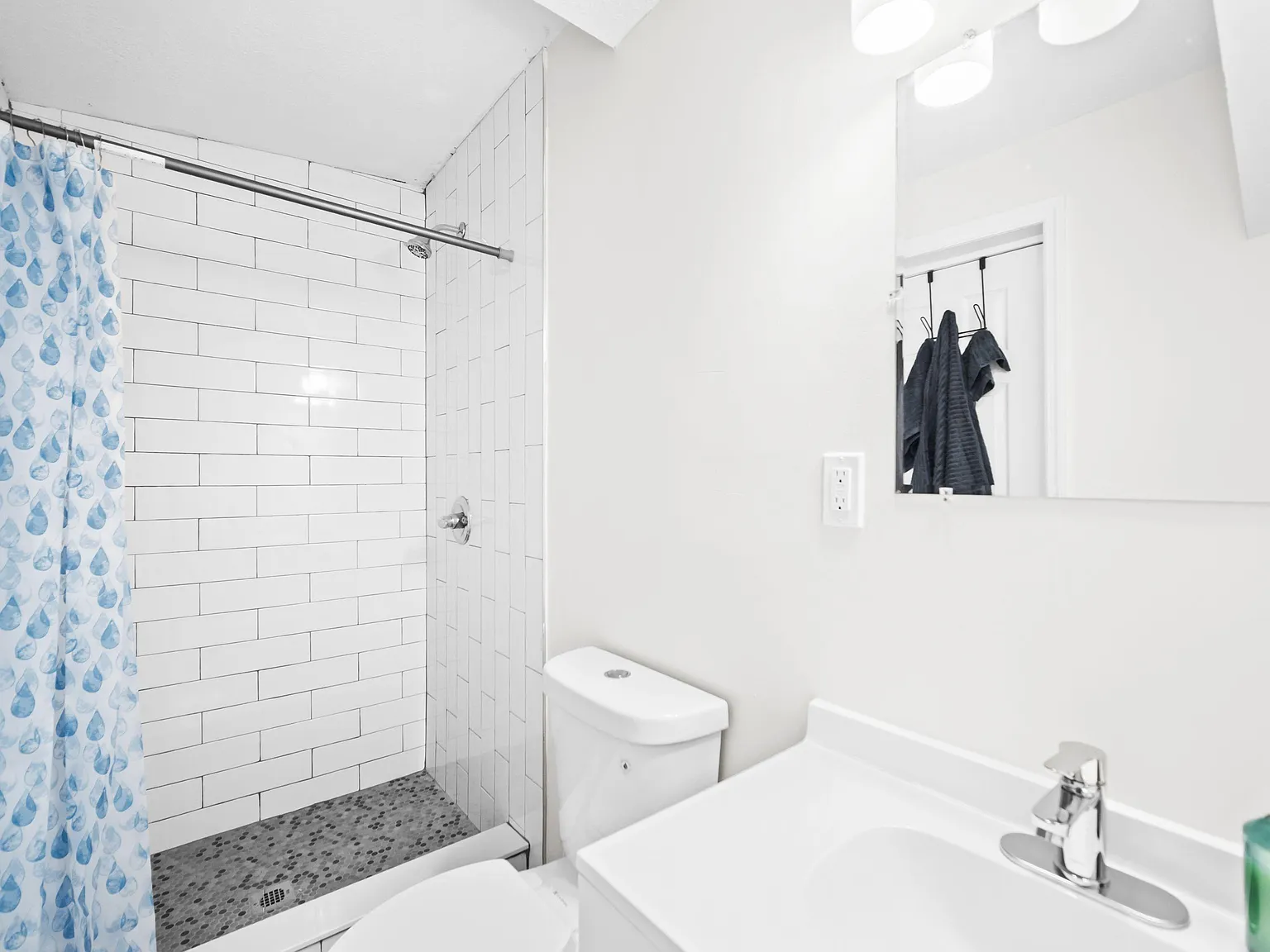 4 bed, 6.0 bath, 2178 sqft, $1,265 — Photo 4