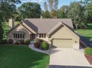 6018 Bel Mar Ave, Racine, WI 53402