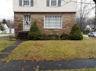 9006 Memphis Villas Blvd, Brooklyn, OH
