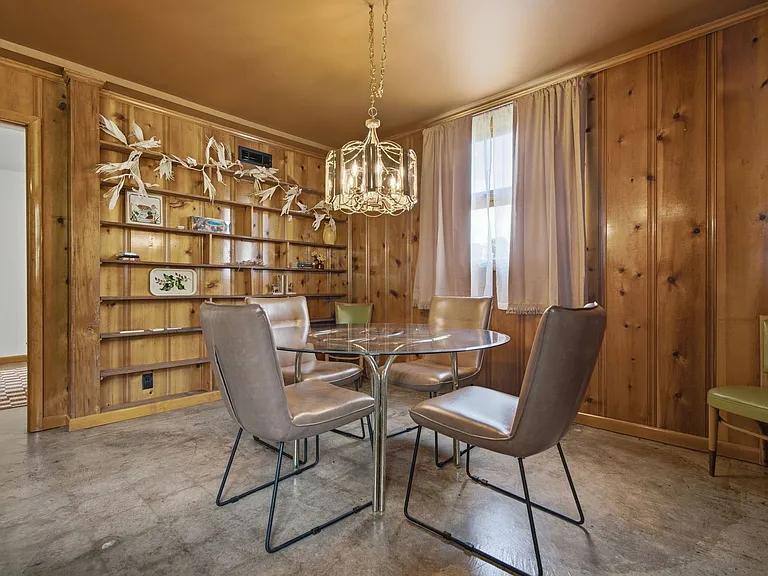 5028 Danby Dr — Photo 25