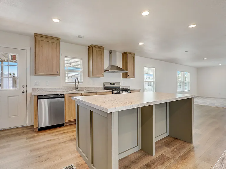 2627 S Lamb Blvd #141 — Photo 5
