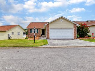 105 Golf Club Ln, Lenoir City, TN 37771