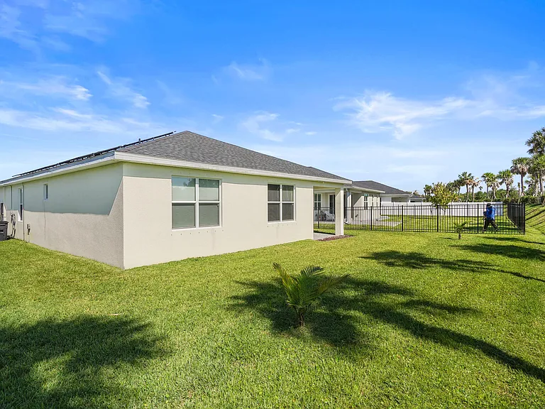 8588 Dahlia Cir — Photo 41