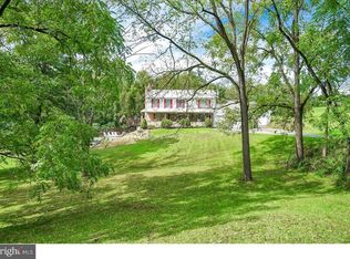 2258 Centerport Rd, Mohrsville, PA 19541