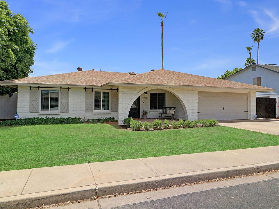 1st image of 1363 W Los Lagos Vis