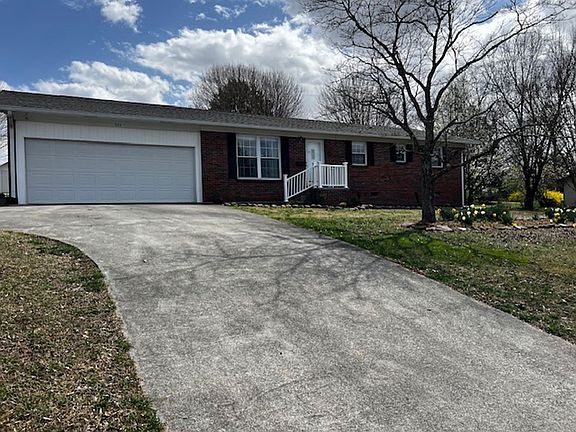 2nd image of 524 Keller Dr