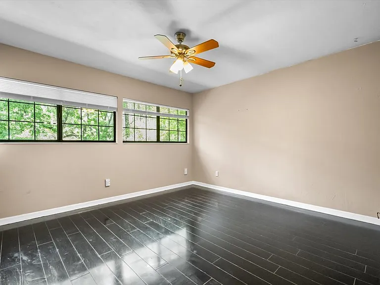 5864 SW 8th Pl — Photo 19