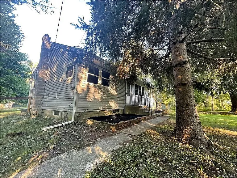 204 Stony Ford Rd — Photo 8