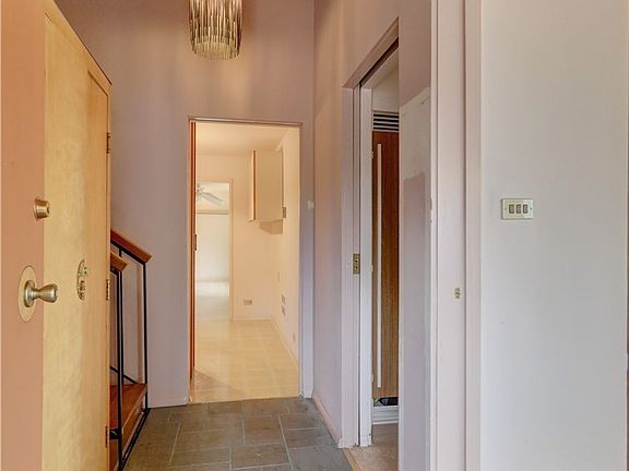 Entry with premium green classic slate.