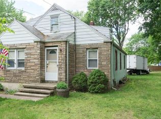 26 Blakeslee Ave, North Haven, CT 06473