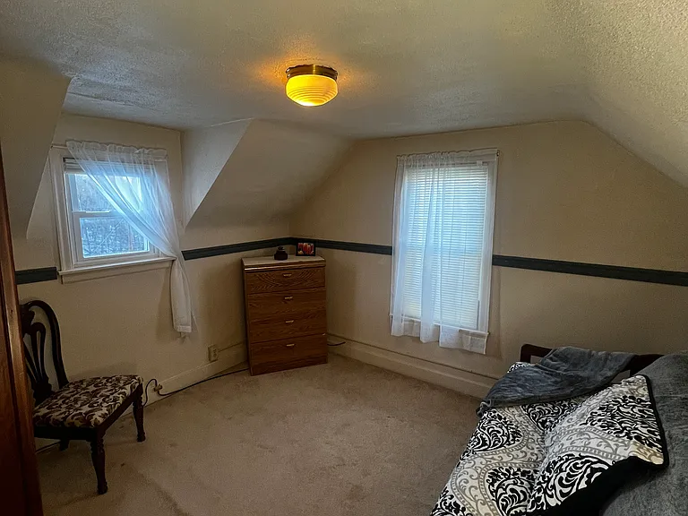 562 Tannehill St — Photo 6