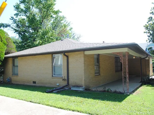 110 Ash St, Independence, KS 67301