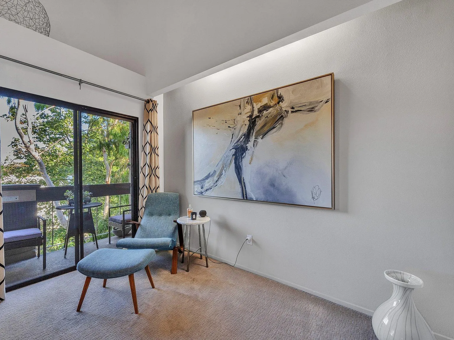2 bed, 1406 sqft, $5,950 — Photo 3