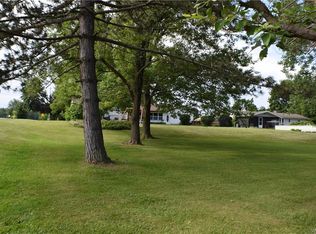 11069 Furness Pkwy, Medina, NY 14103