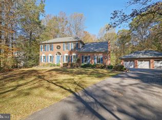 6159 River Forest Dr, Manassas, VA 20112