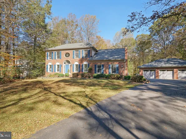 6159 River Forest Dr, Manassas, VA 20112