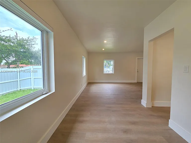 240 NW 51st Ave — Photo 8