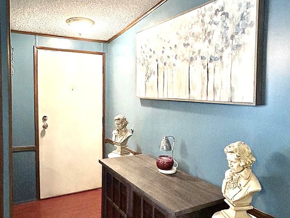 3rd image of 22041 Airbase Road