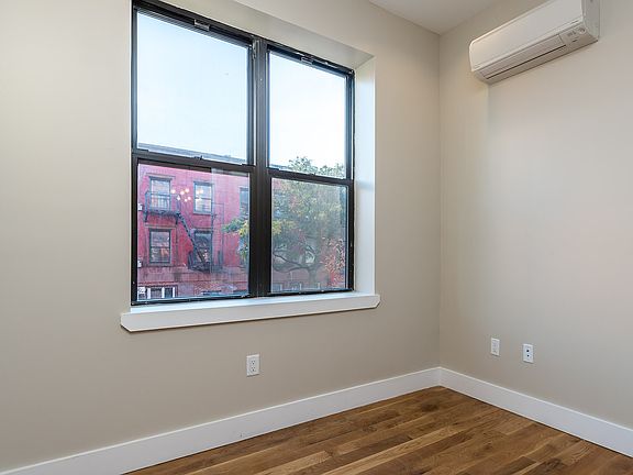 5th image of 595 Myrtle Ave APT 3K