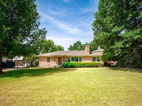 2nd image of 9537 Alta Mira Dr