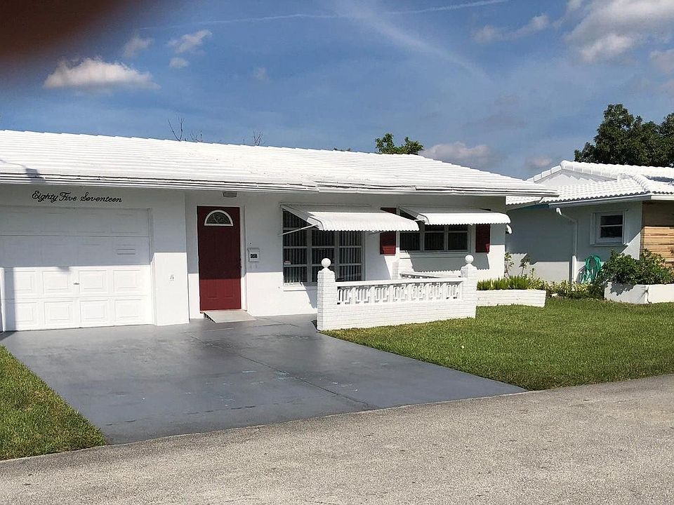 1st image of 8517 NW 59th Ct